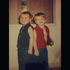 Meet your Posher, Dakota